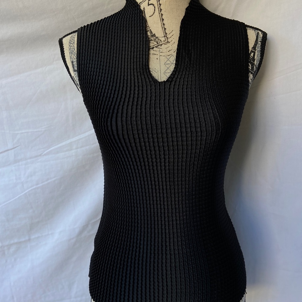 Black Patterned Blouse - image 8